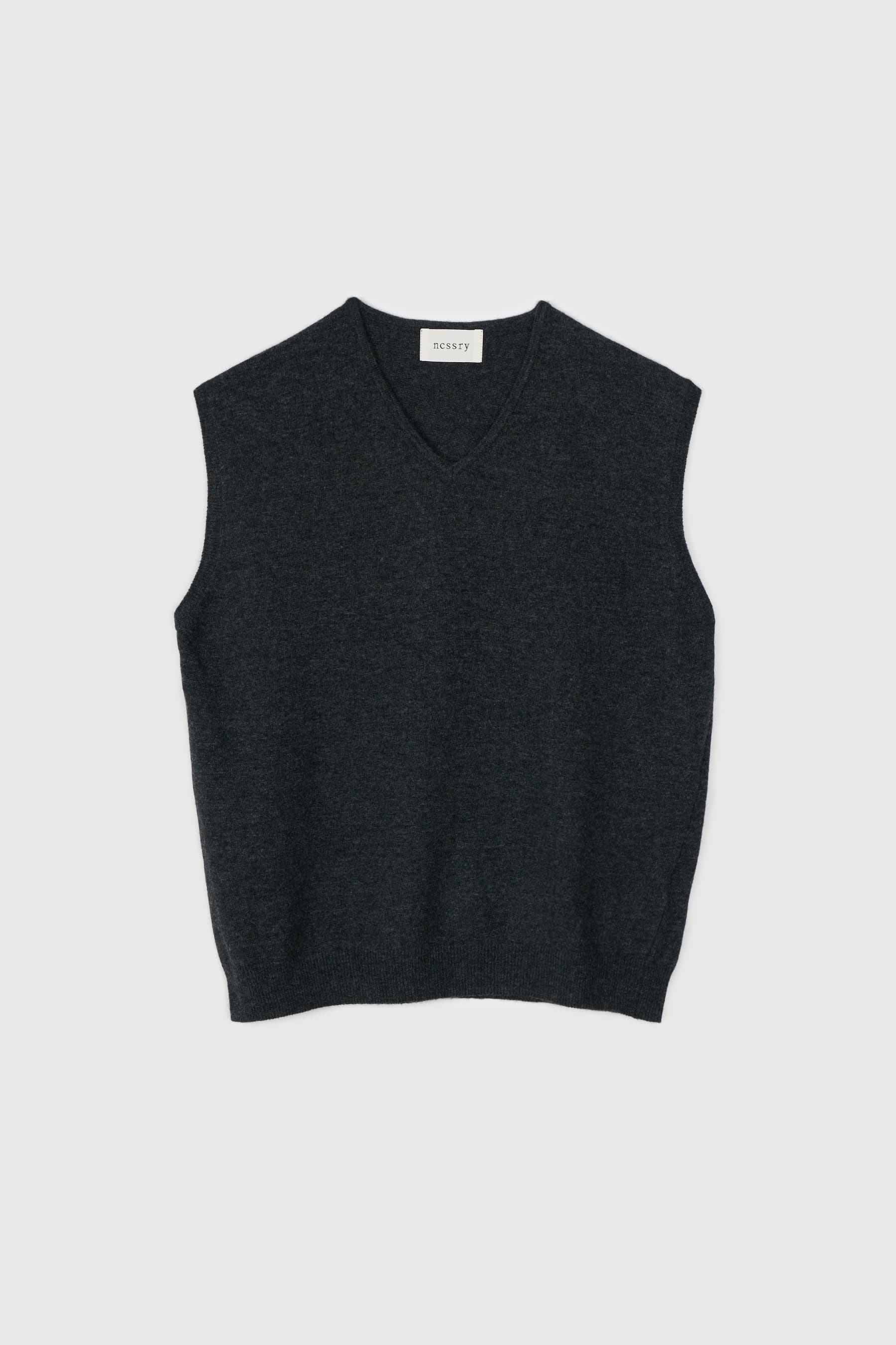 Wool V-Neck Kint Vest (Charcoal)