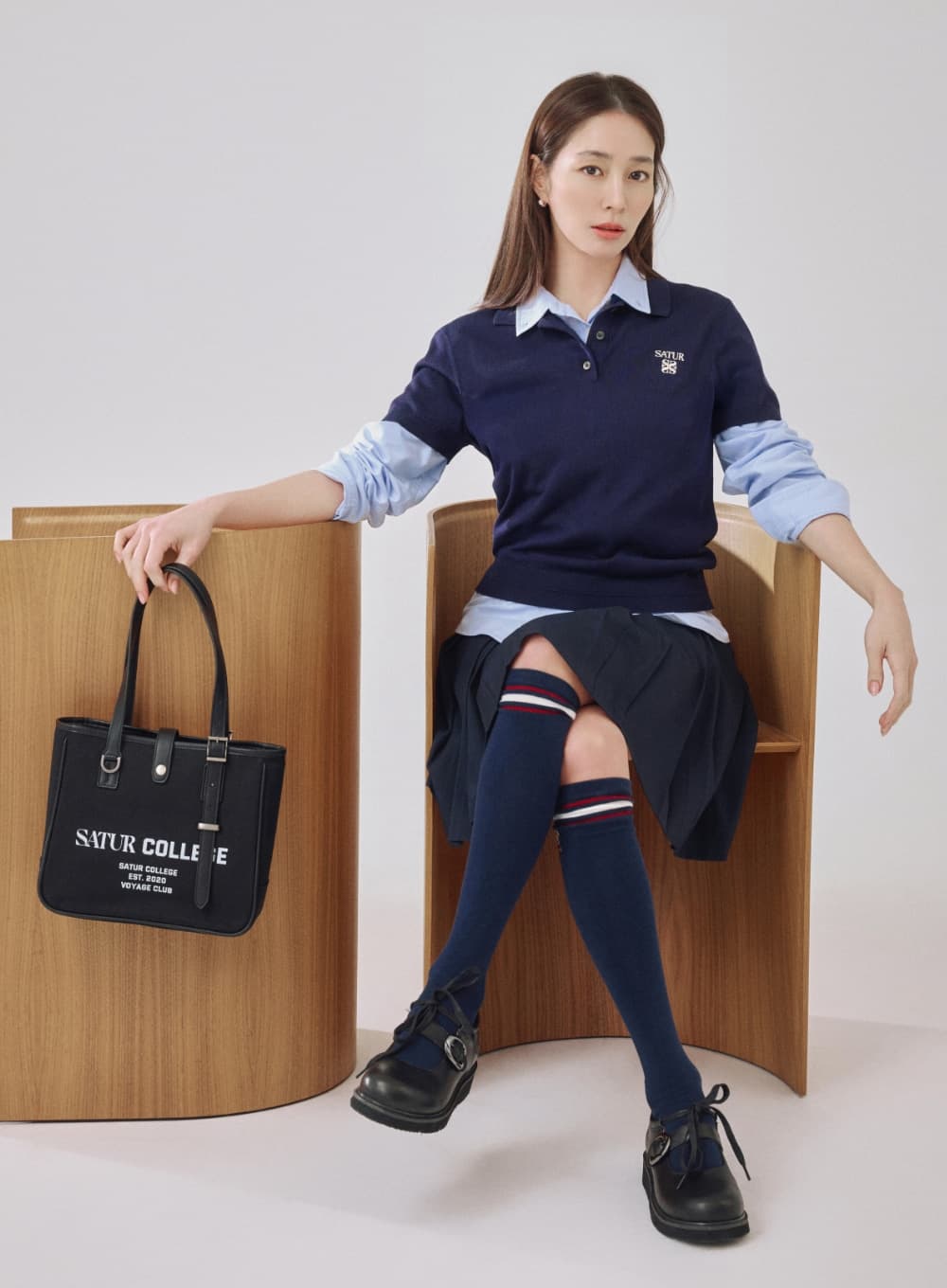 Classic Buckle Tote Bag - Black