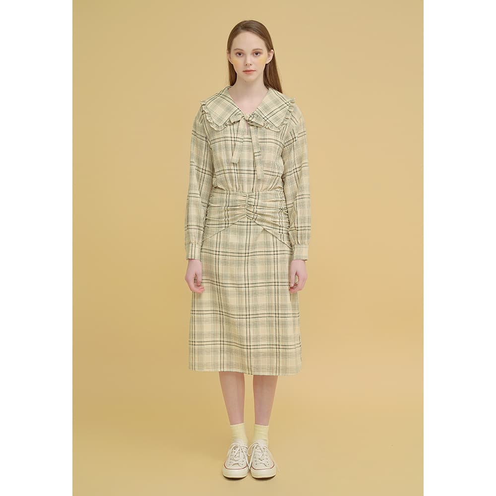 big collar ribbon dress