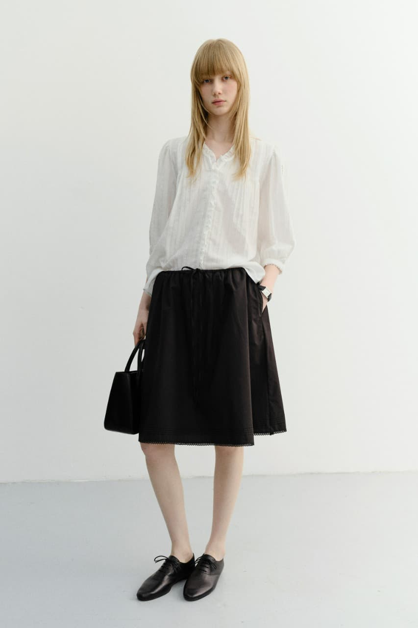 JANE FRILL BLOUSE WHITE_UDBL6B222WT