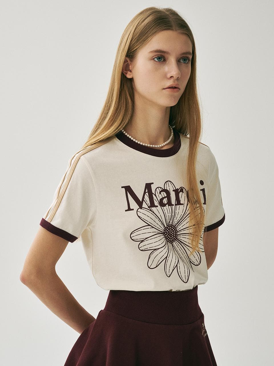 SLIM RINGER TSHIRT FLOWERMARDI_CREAM BURGUNDY