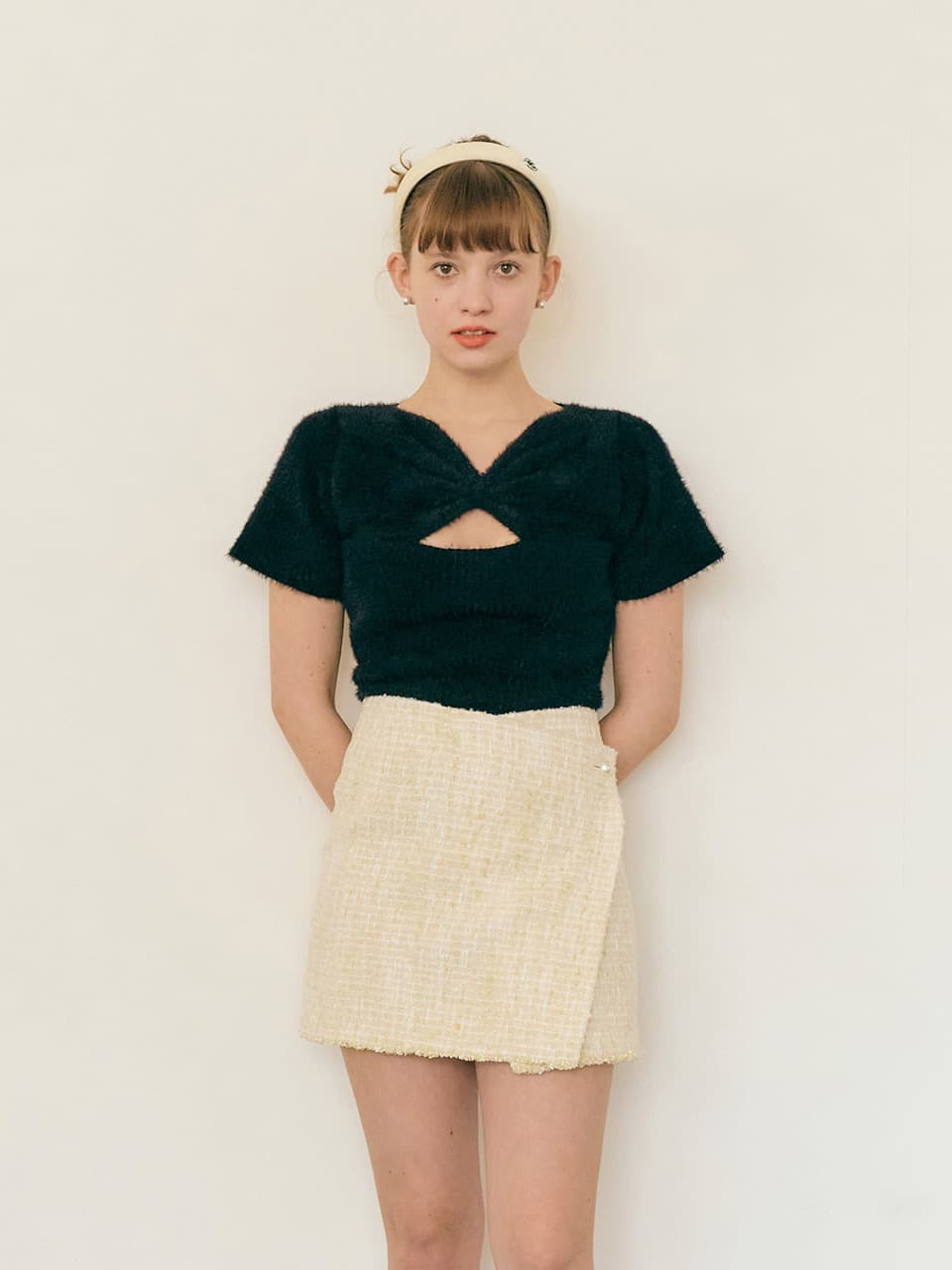 RIBBON BRUSH KNIT (BLACK)