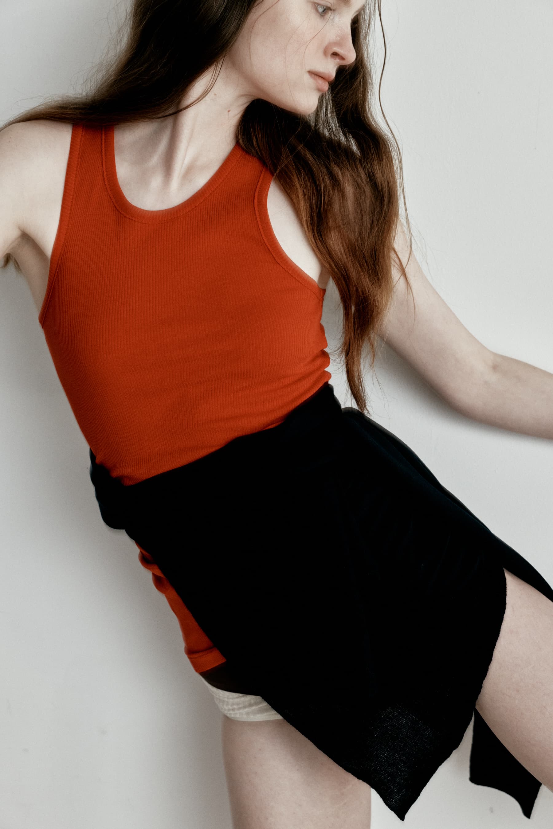COTTON RIBBED SLEEVELESS TOP [RED]