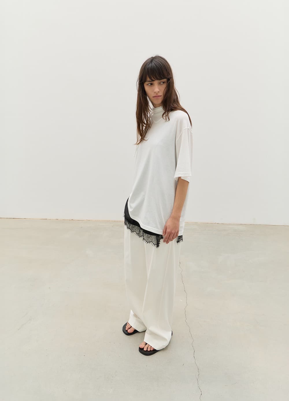 Flow Scarf T-shirt - Off White