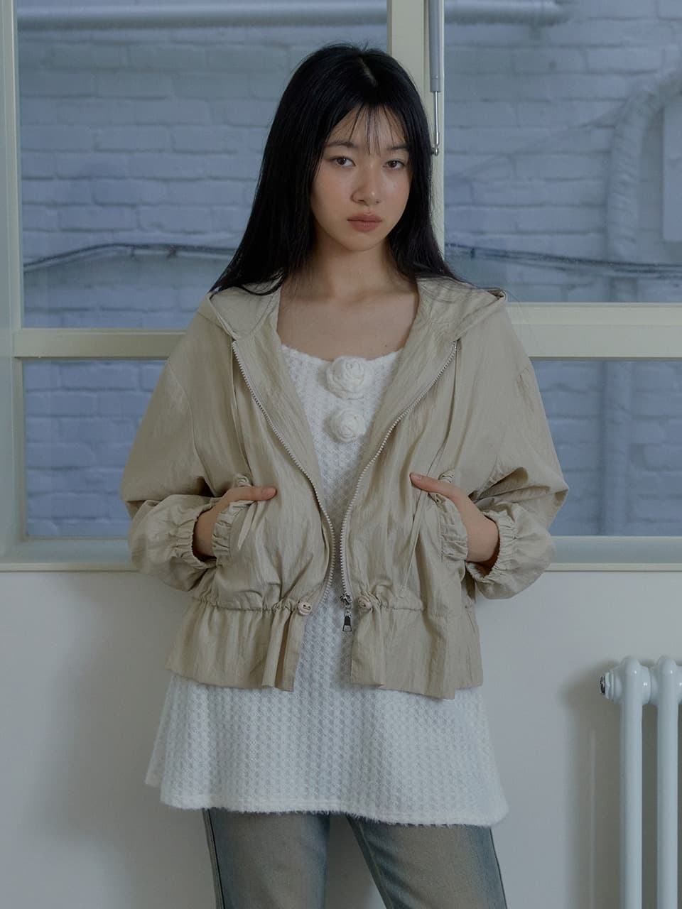 PEPLUM GLOSSY JUMPER (BEIGE)