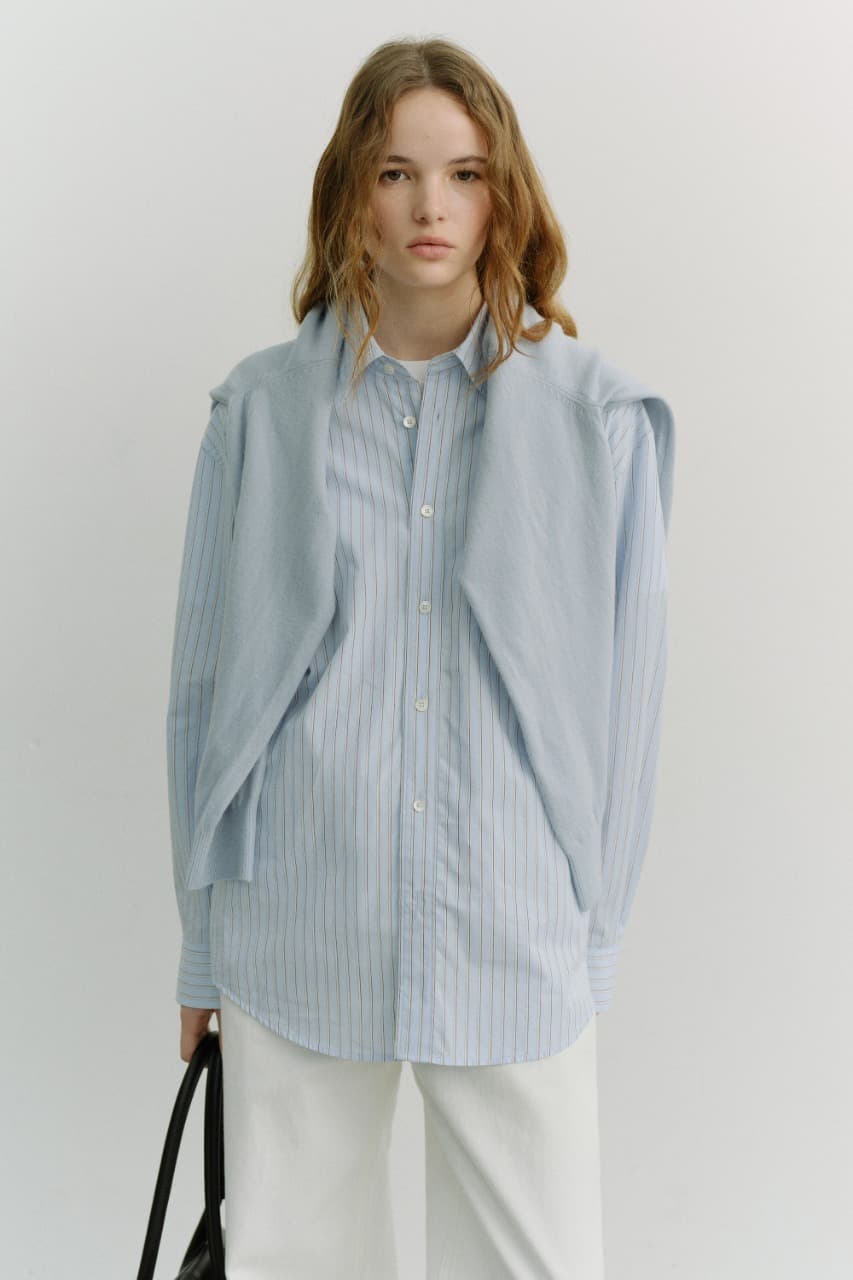 UNISEX OVERSIZED STRIPED SHIRT SKY BLUE STRIPE_UDSH6A104B2