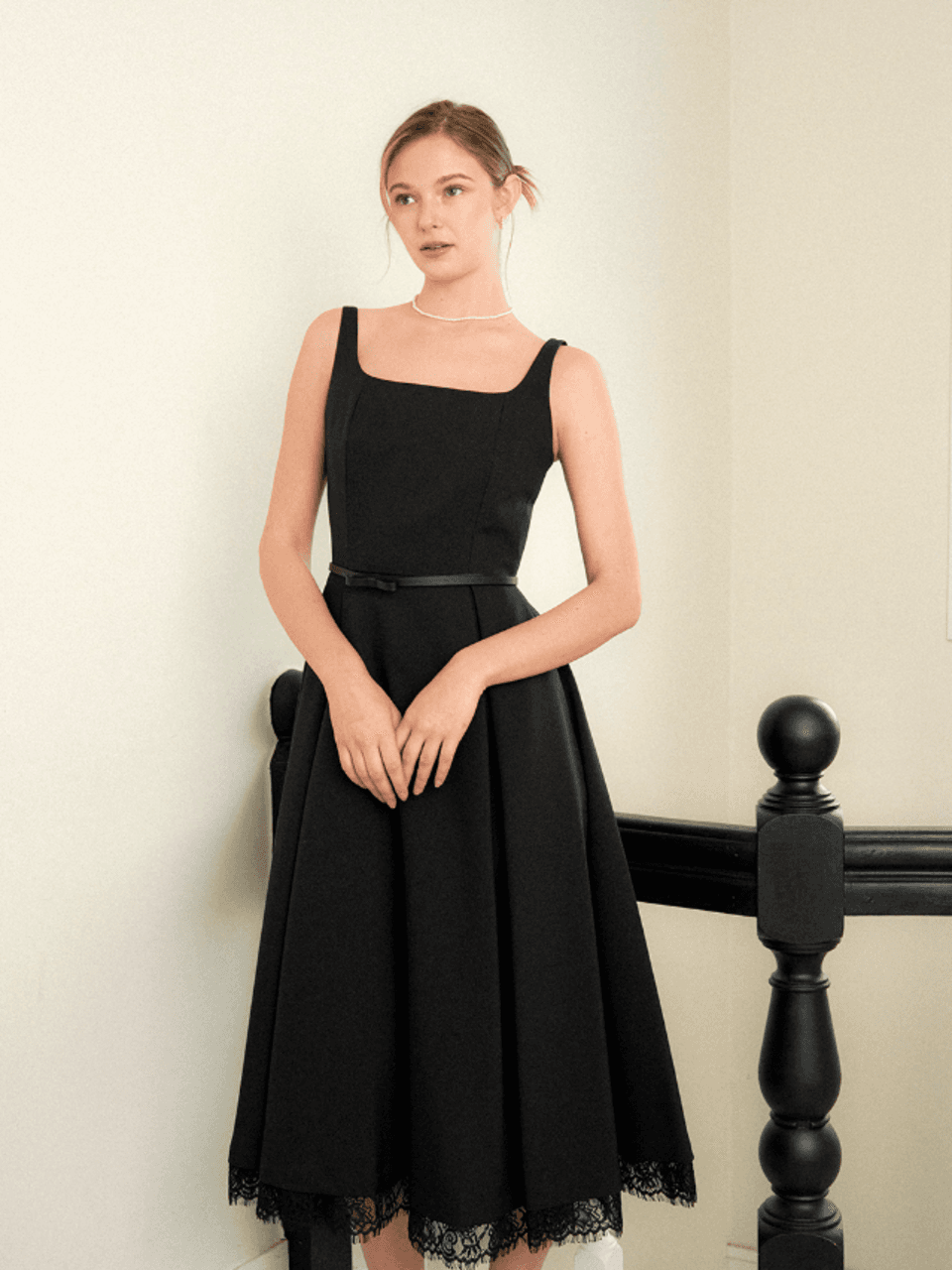 Lace Layered Flare Dress / Black(2color)