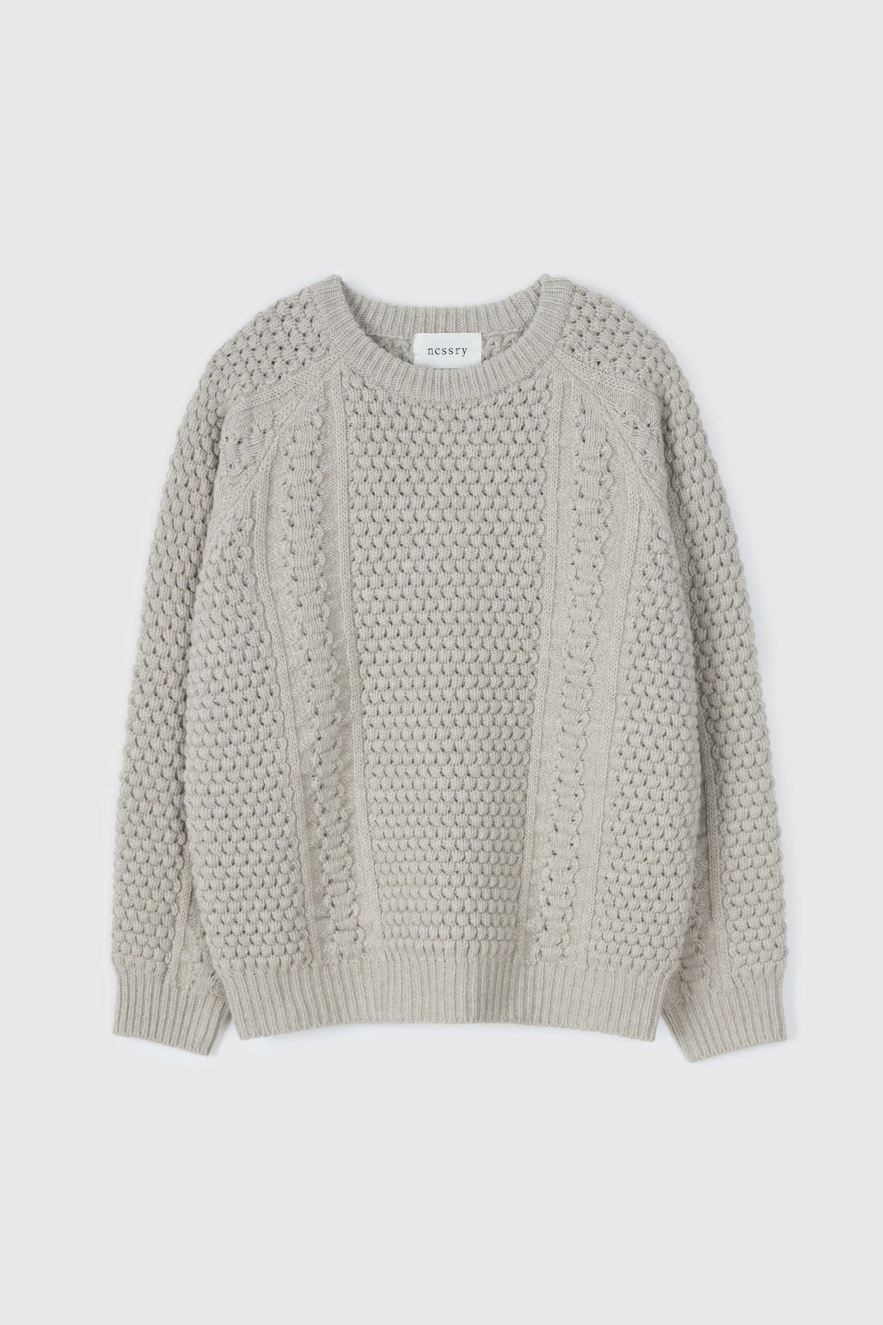 Wool Tuckfield Cable Knit Pullover (Grey)