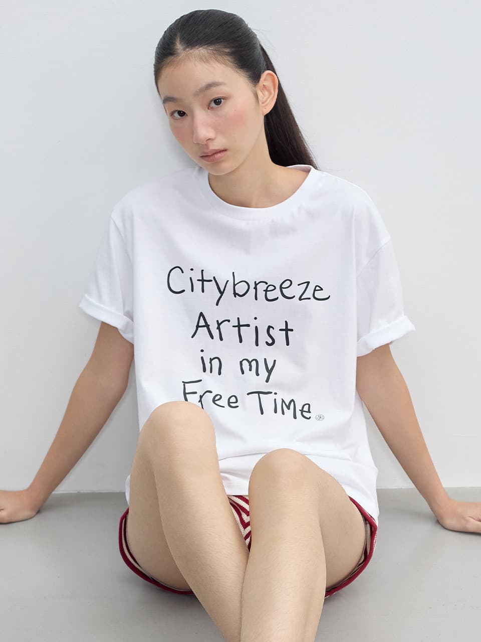 핸드라이팅 루즈핏 반팔 티셔츠_2COLORS