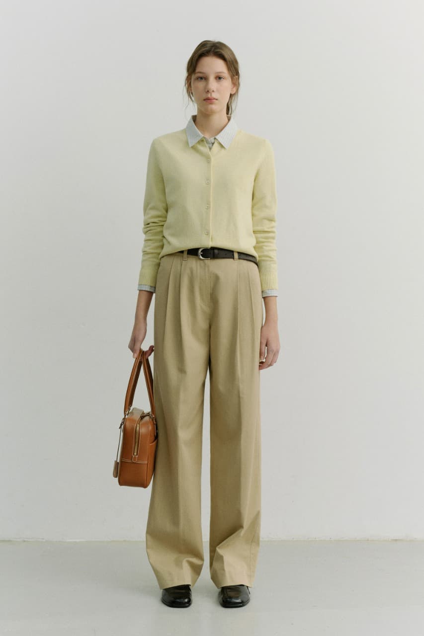DOUBLE PLEATED CHINO SLACKS BEIGE_UDPA6A224I2