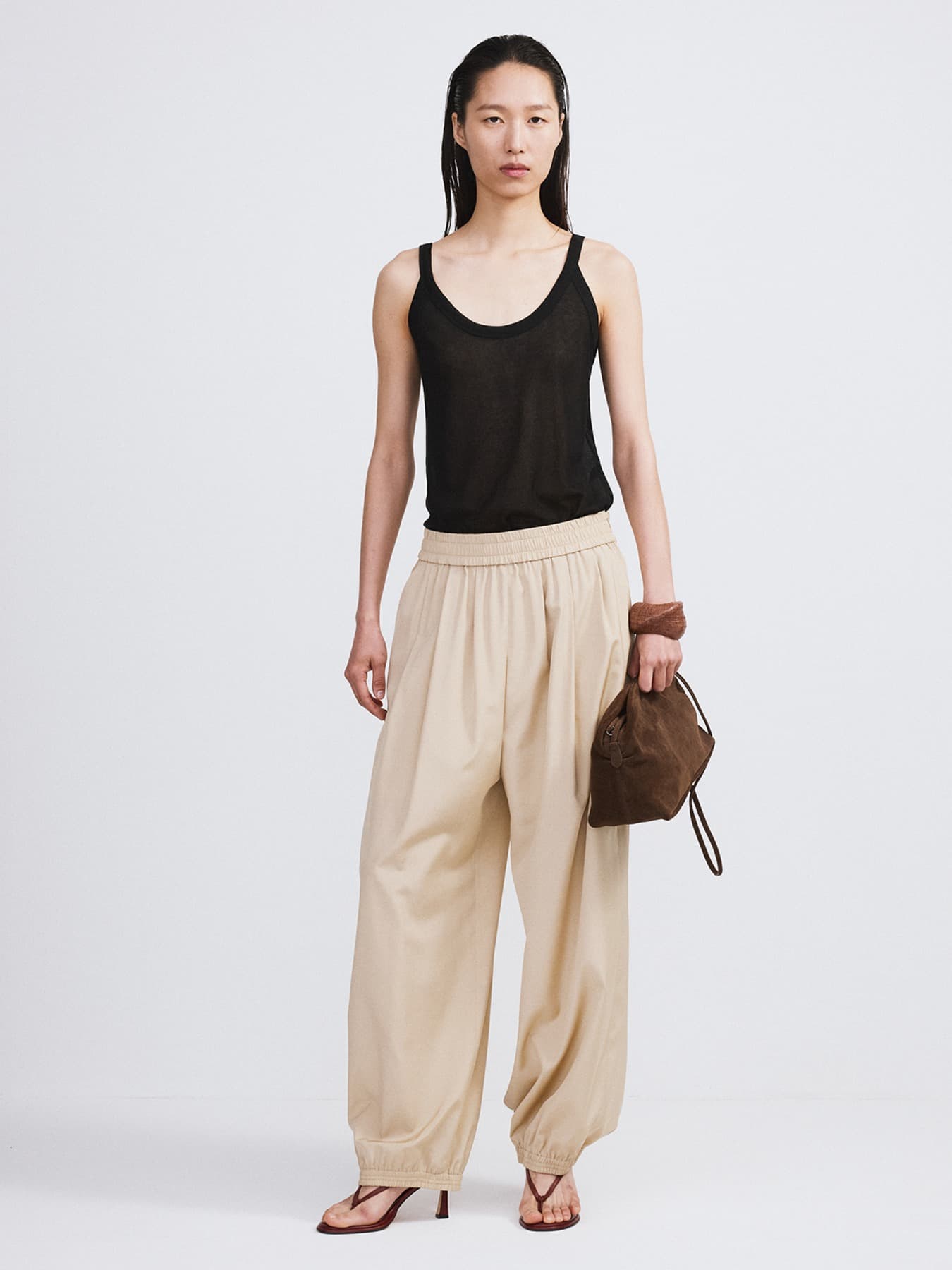 BANDING JOGGER SUIT PANTS (LIGHT BEIGE)