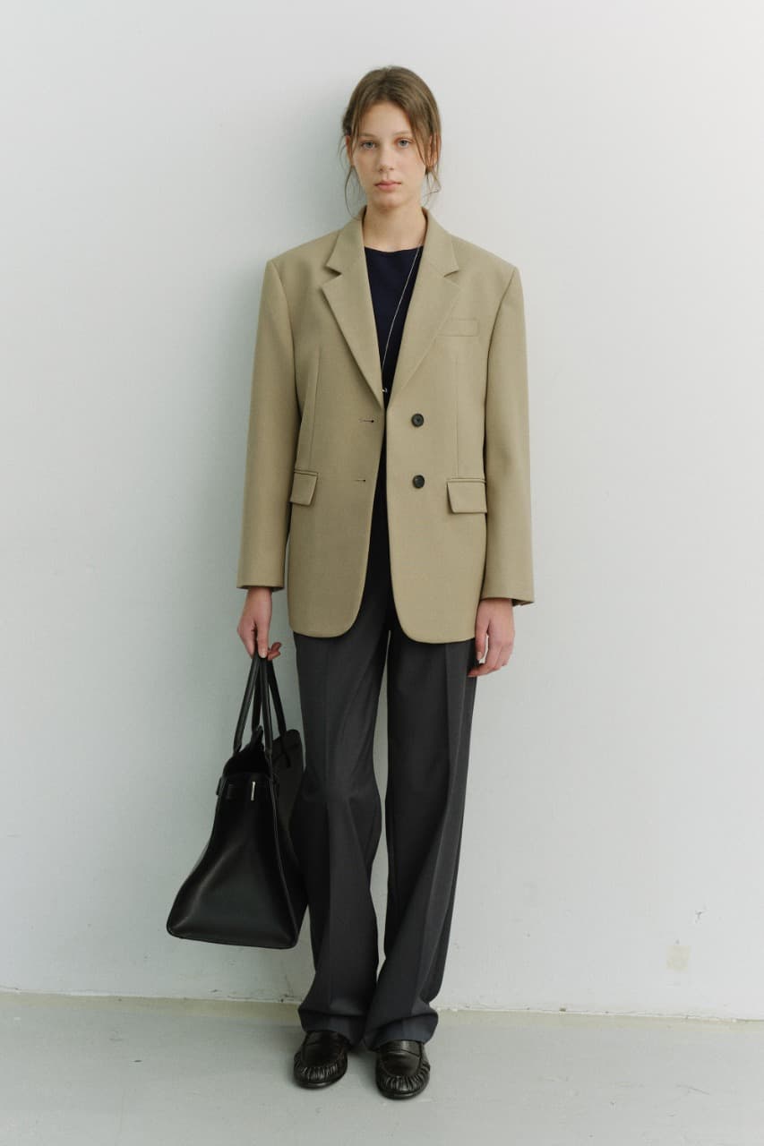 ESSENTIAL 2 BUTTON WOOL BLAZER SAND BEIGE_UDJA6A202CM