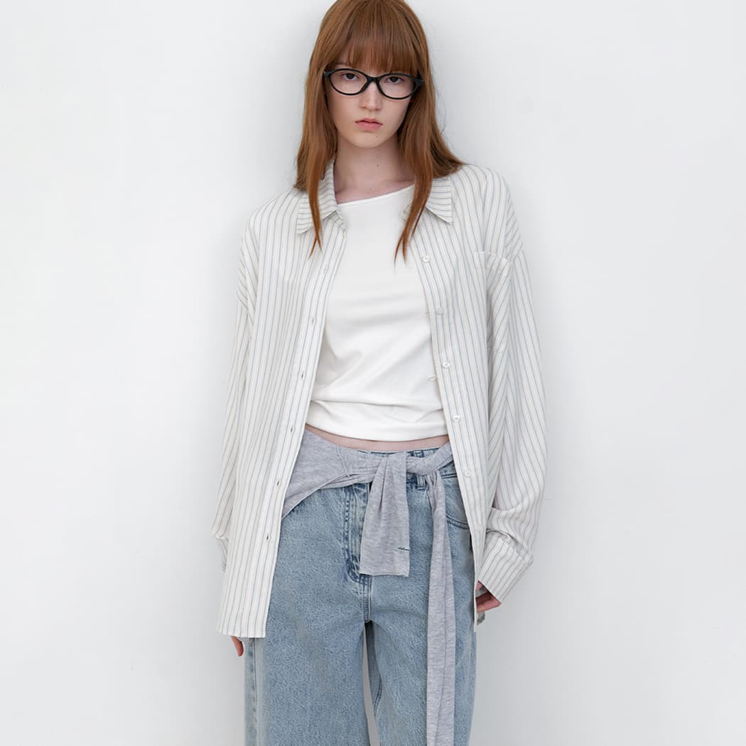 (BL-4398)DOUBLE PIN STRIPE OVERSIZED SHIRT