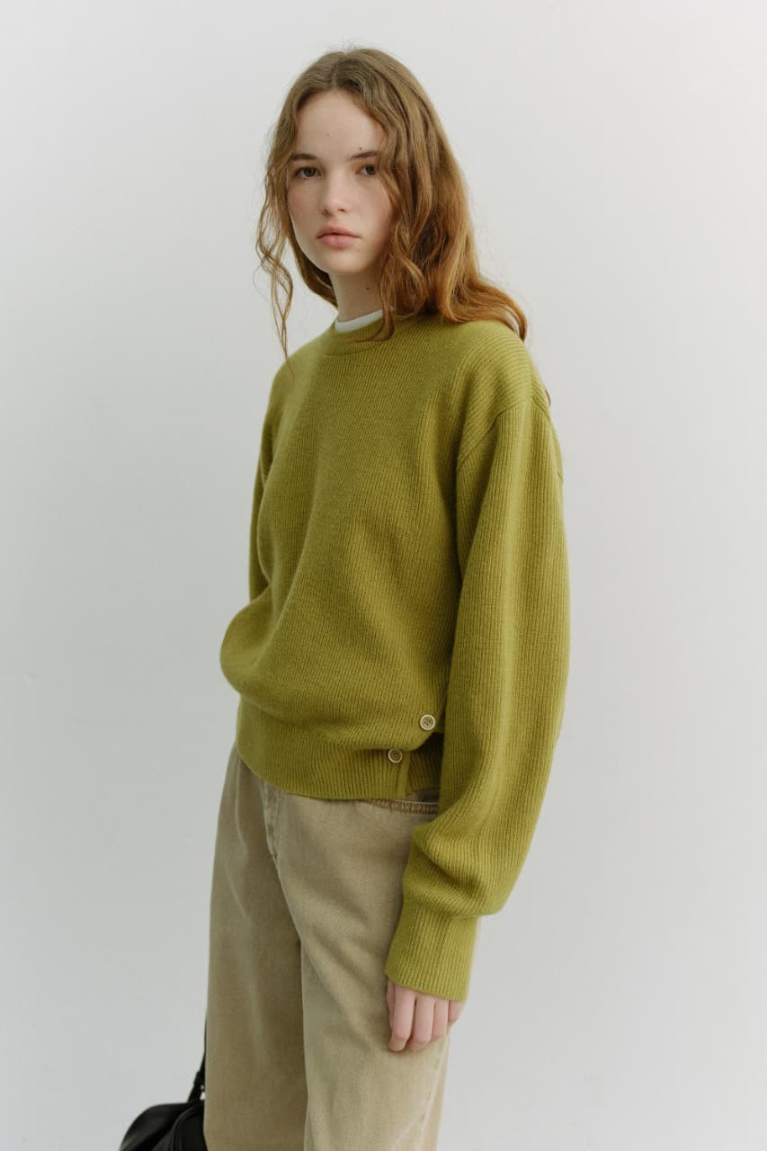 UNISEX BUTTONED CREWNECK SWEATER OLIVE_UDSW6A107K1