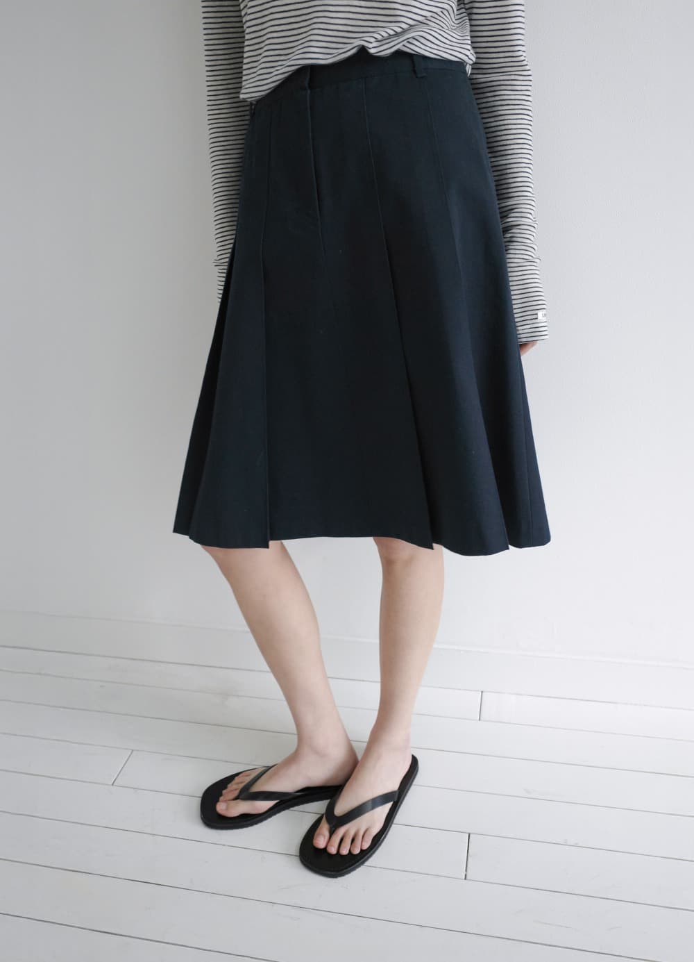 Cotton Chino Pleated Skirt - Classic Navy