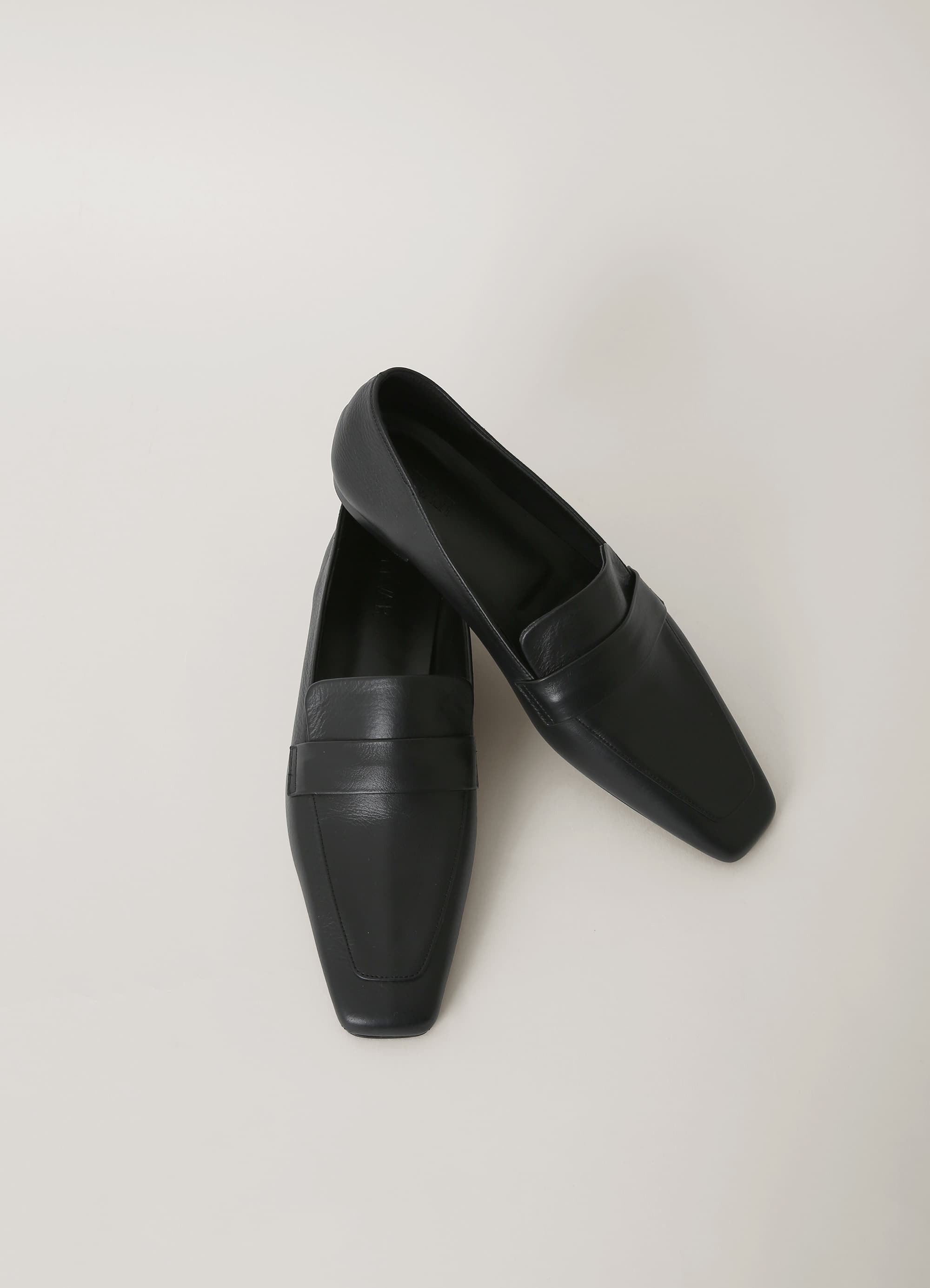 Square Leather Loafer - Black