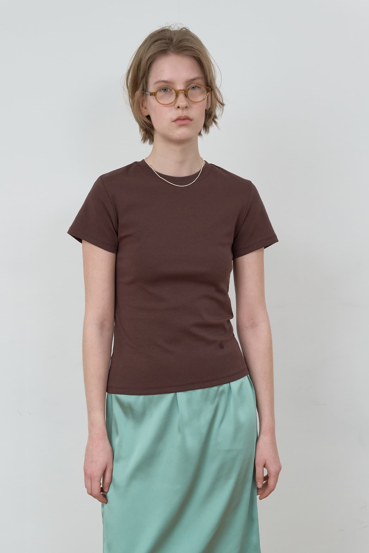 BASIC SIMBOL T-SHIRT_BROWN