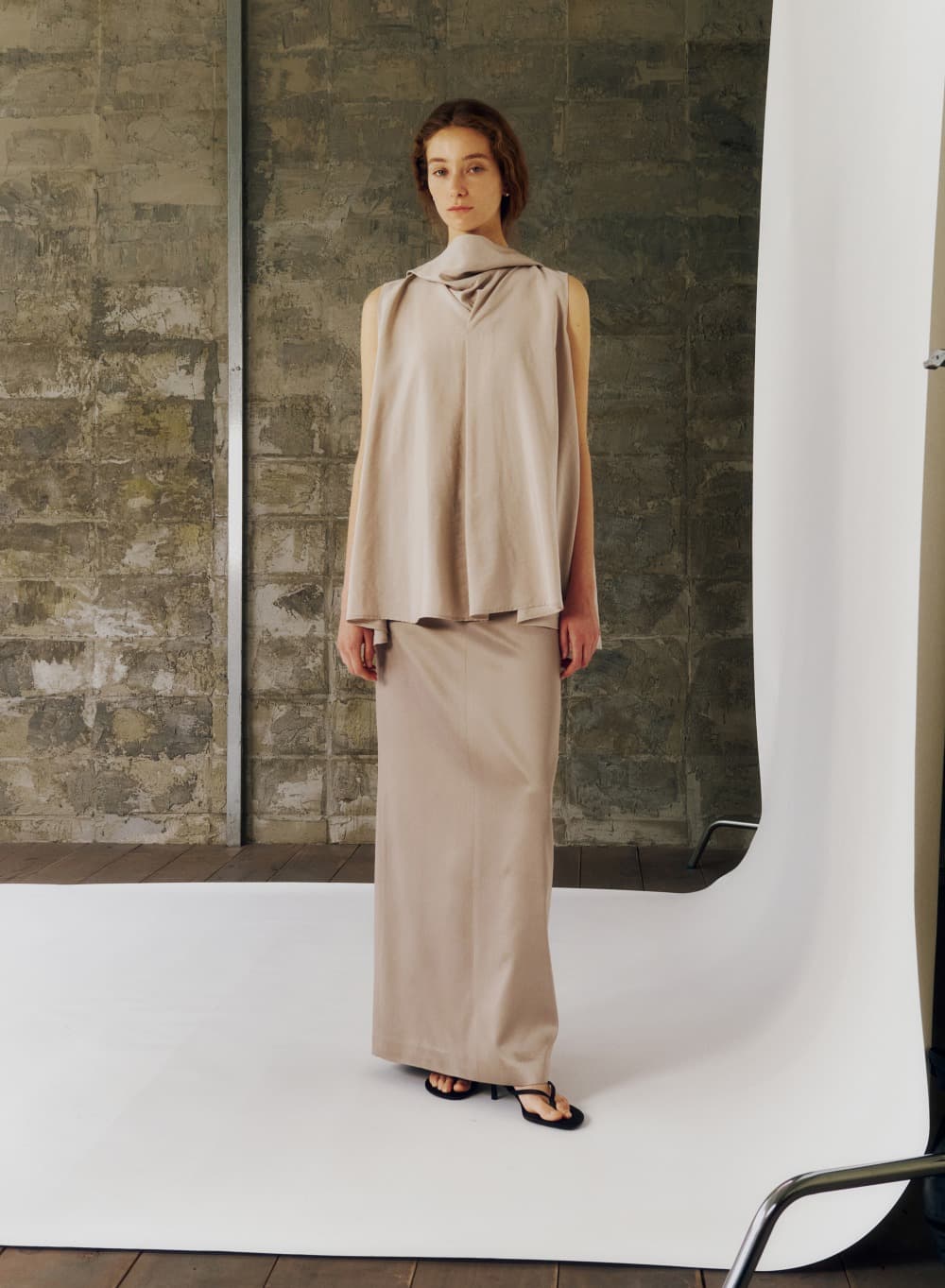 Laura Sleeveless Dusty Tone