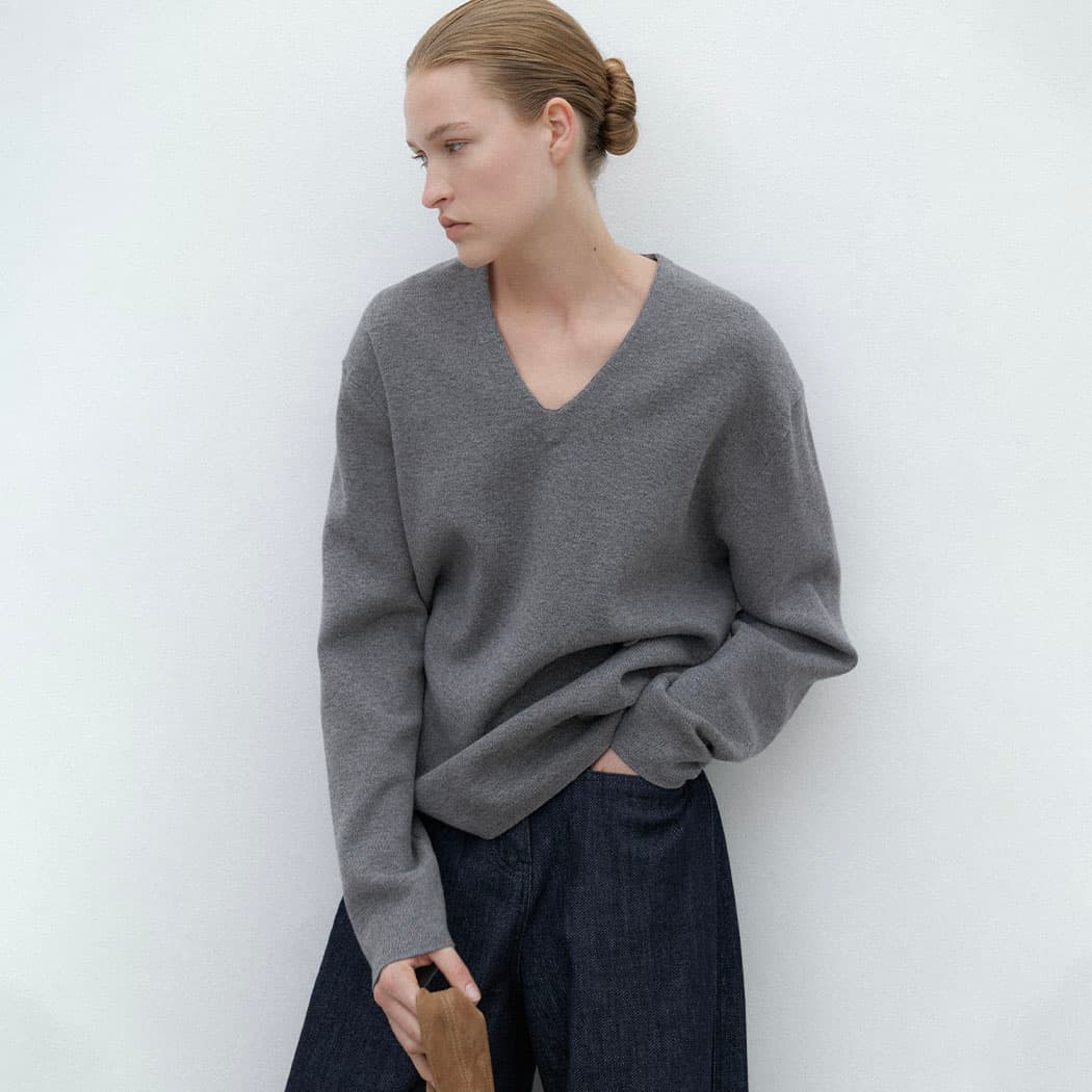 (T-7120)OVER SHOULDER PADDED KNIT