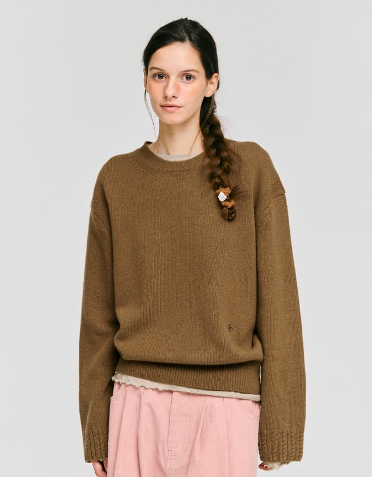 wool blended round pullover - camel