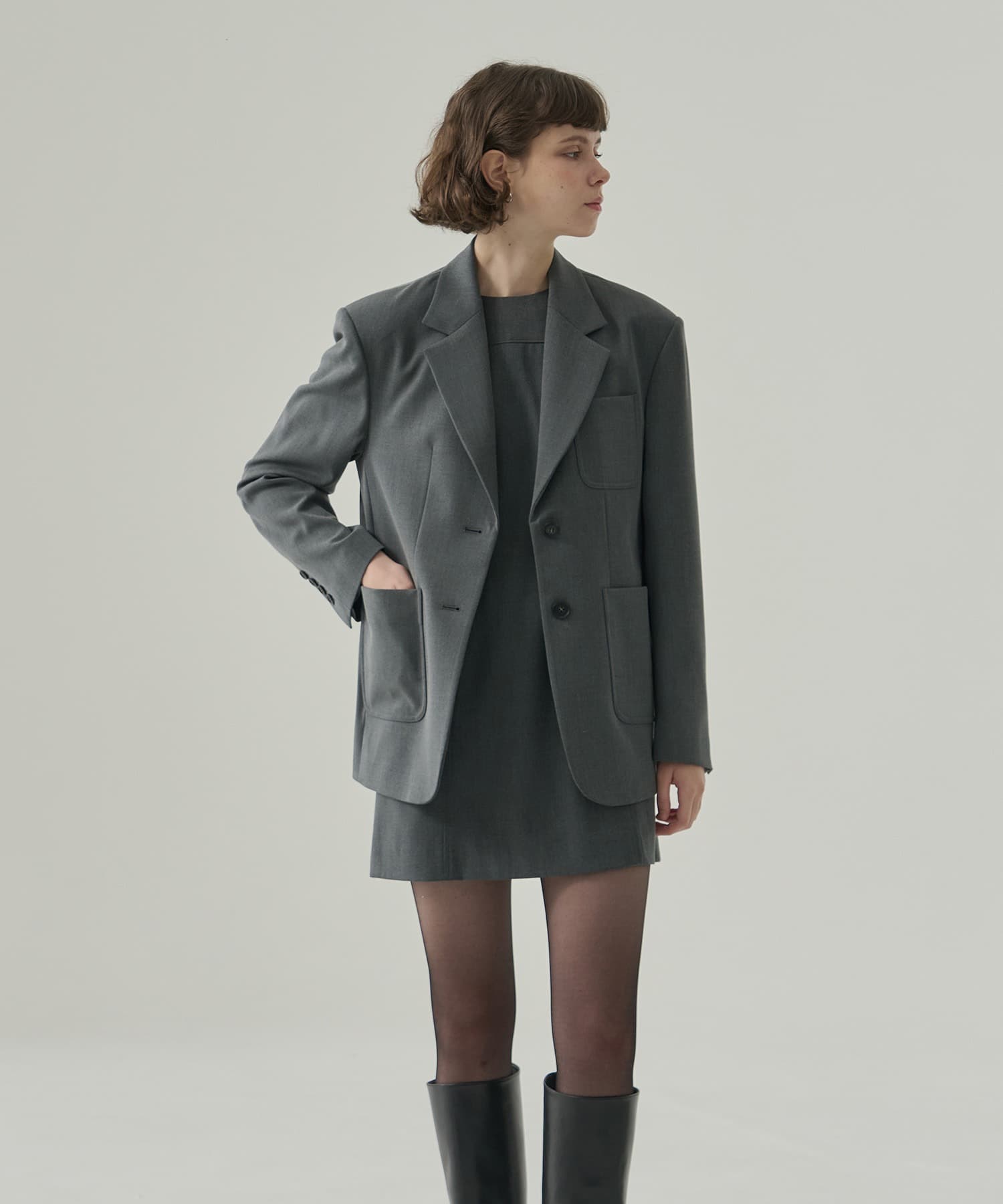 웰트 포켓 슬리브리스 미니 원피스 [CHARCOAL]