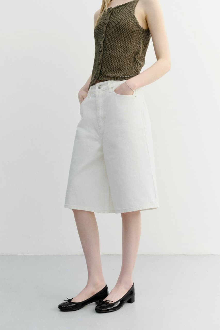RELAXED BERMUDA DENIM SHORTS IVORY_UDPA6B247IV