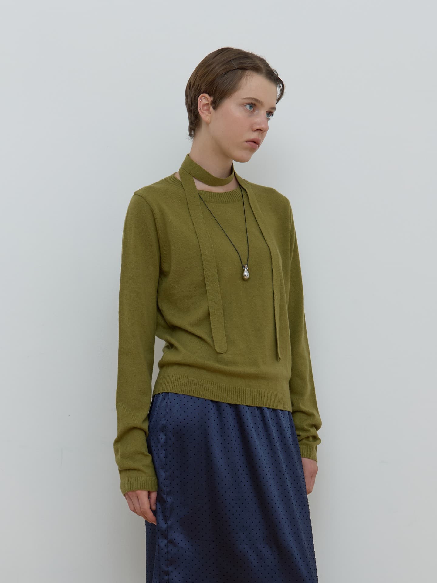 TIE SET U-NECK CASHMERE KNIT_OLIVE