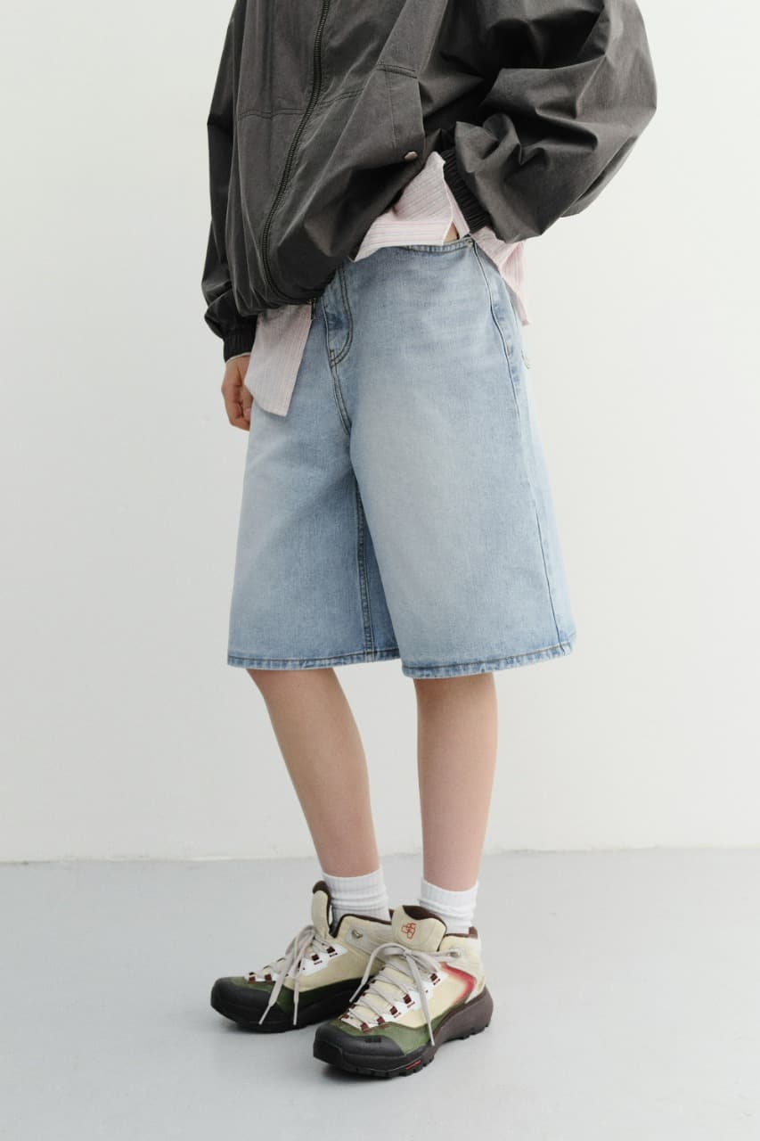 RELAXED BERMUDA DENIM SHORTS LIGHT BLUE_UDPA6B247B1