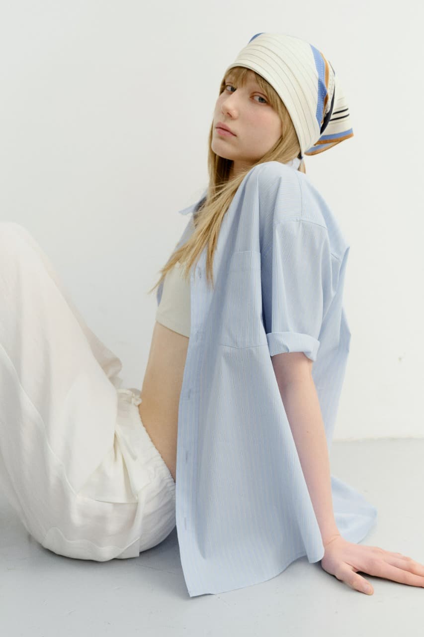 UNISEX OVERSIZED HALF SLEEVE STRIPED SHIRT SOFT BLUE STRIPE_UDSH6B148B1