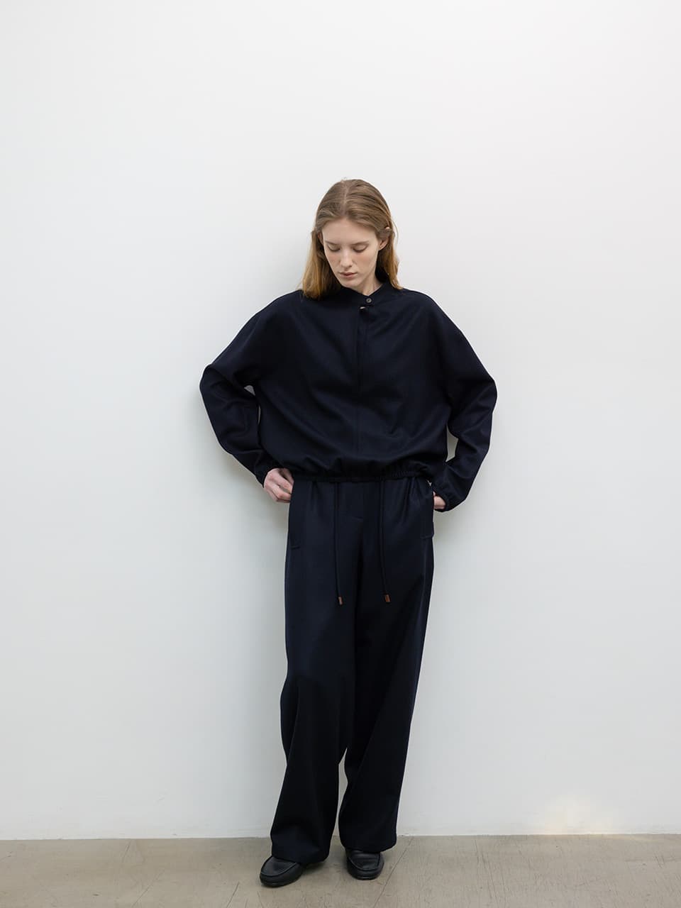 DRAWSTRING EASY WOOL TROUSERS [NAVY]