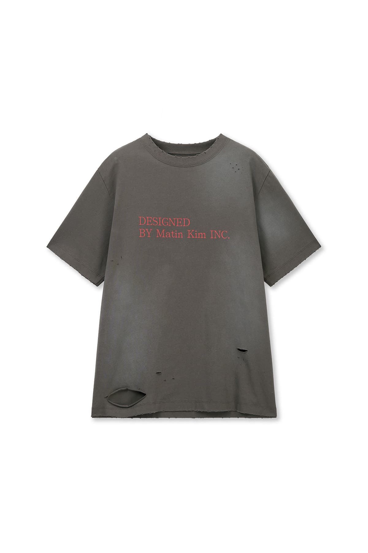 SPRAY WASHED LETTERING DAMAGED TOP IN CHARCOAL