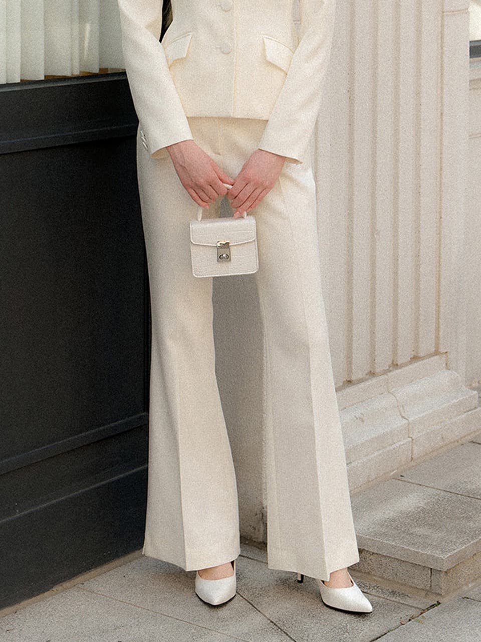 Signature Boots-cut Slacks / Ivory(3color)