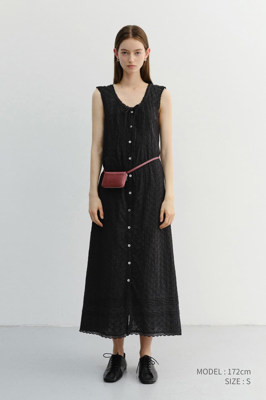 NEEDLEWORK BABYDOLL DRESS BLACK_UDDR6B225BK
