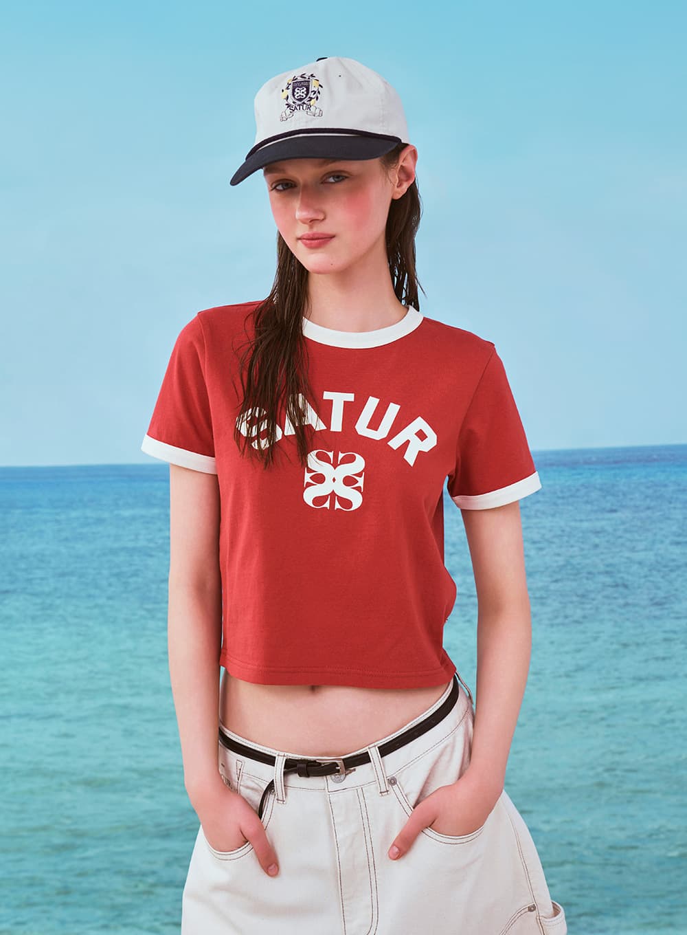 (W) Arch Logo Ringer T-Shirt - Red