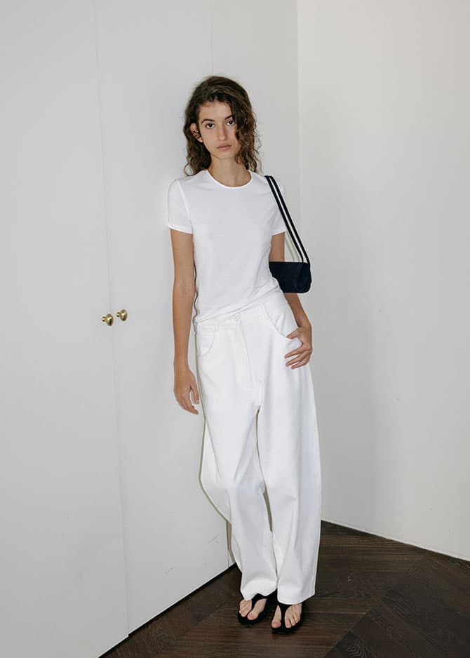 BASICO CURVED PANTS [WHITE, BLACK]