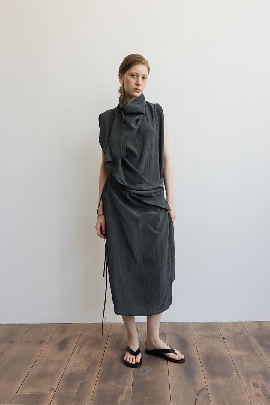 CELIA WRAP DRESS [GREY]