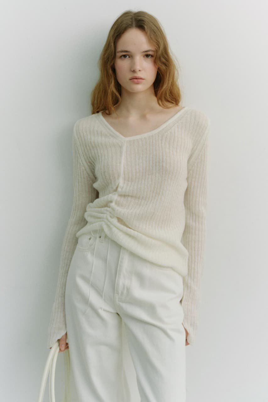 2-WAY SHIRRING KNIT TOP IVORY_UDSW6A204Y1