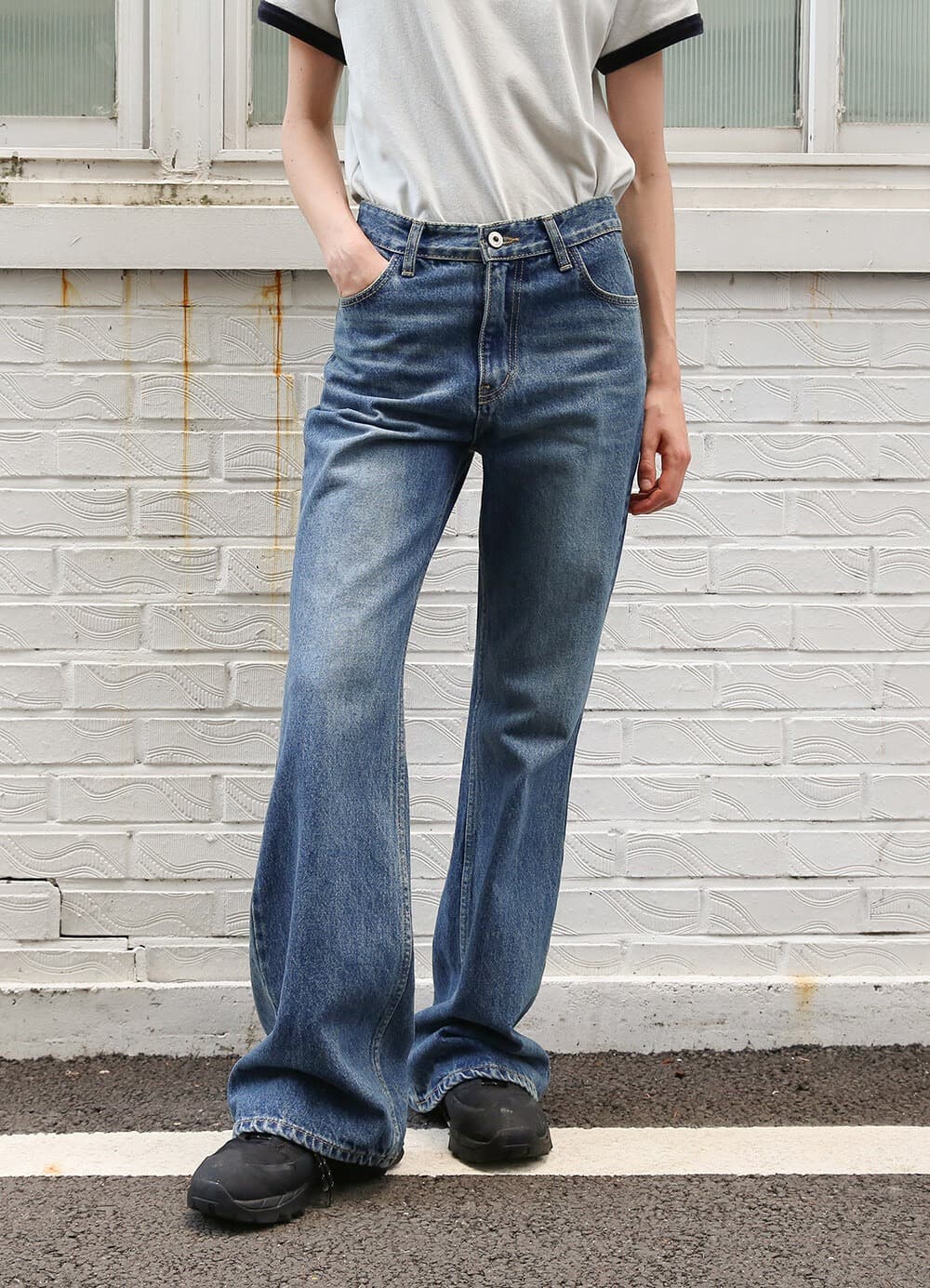 Relaxed Boots Cut Denim - Dark Blue