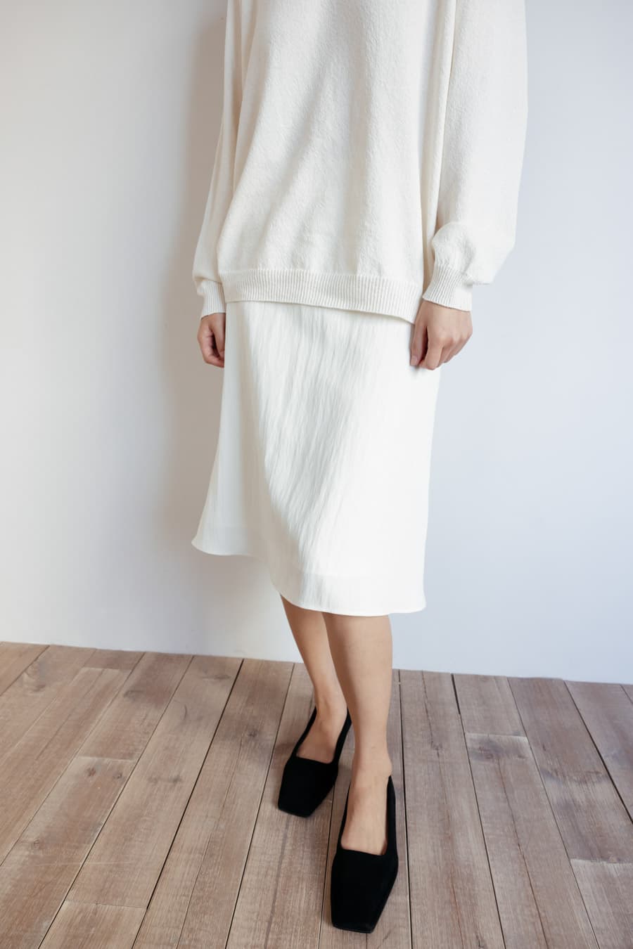 Tencel Midi Flared Skirt (Cream)