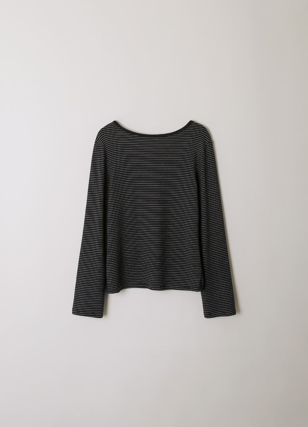 Soft Open-back Stripe T-shirt - Black Stripe