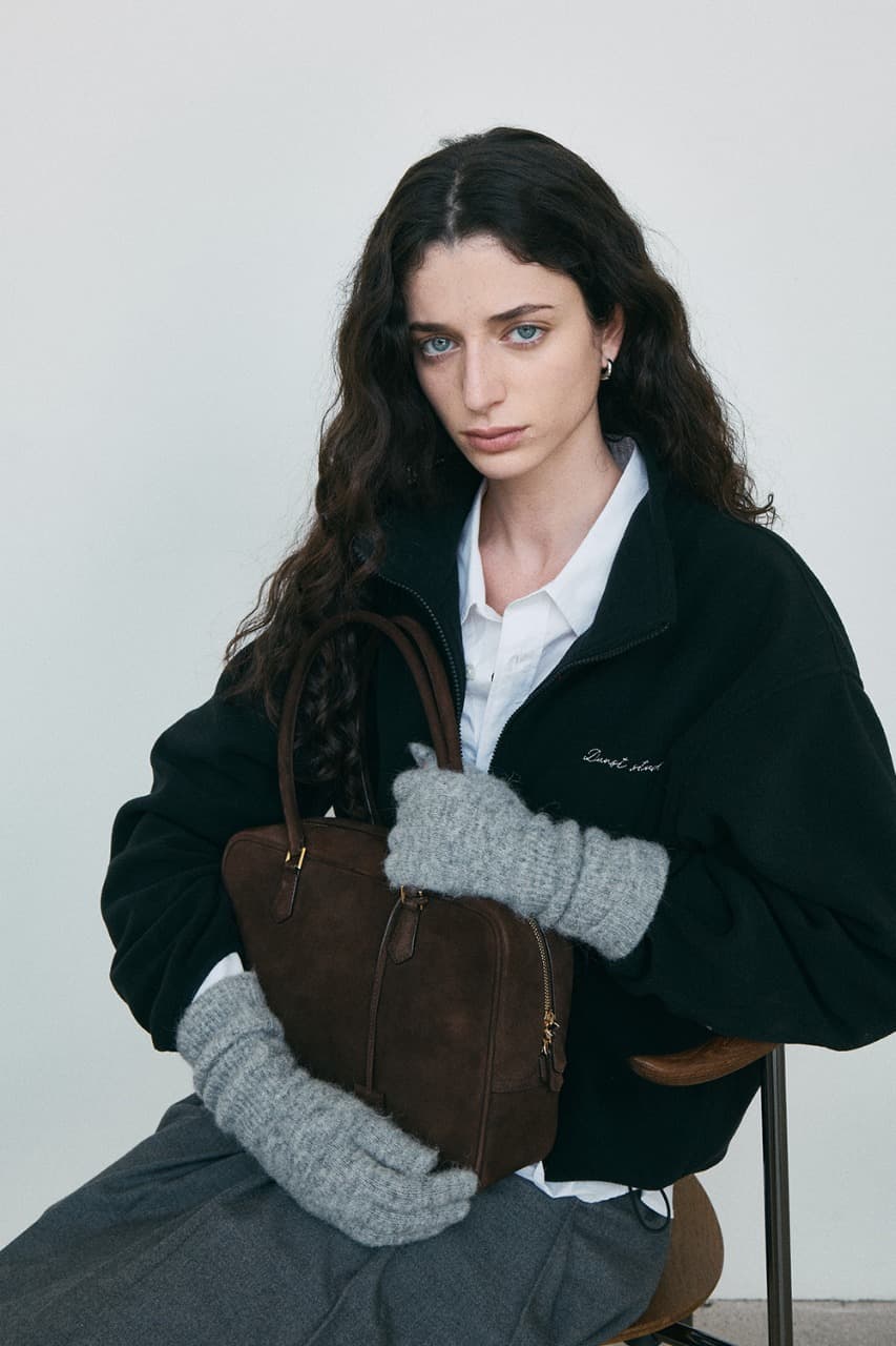 CLASSIC 28 SUEDE BAG DEEP BROWN