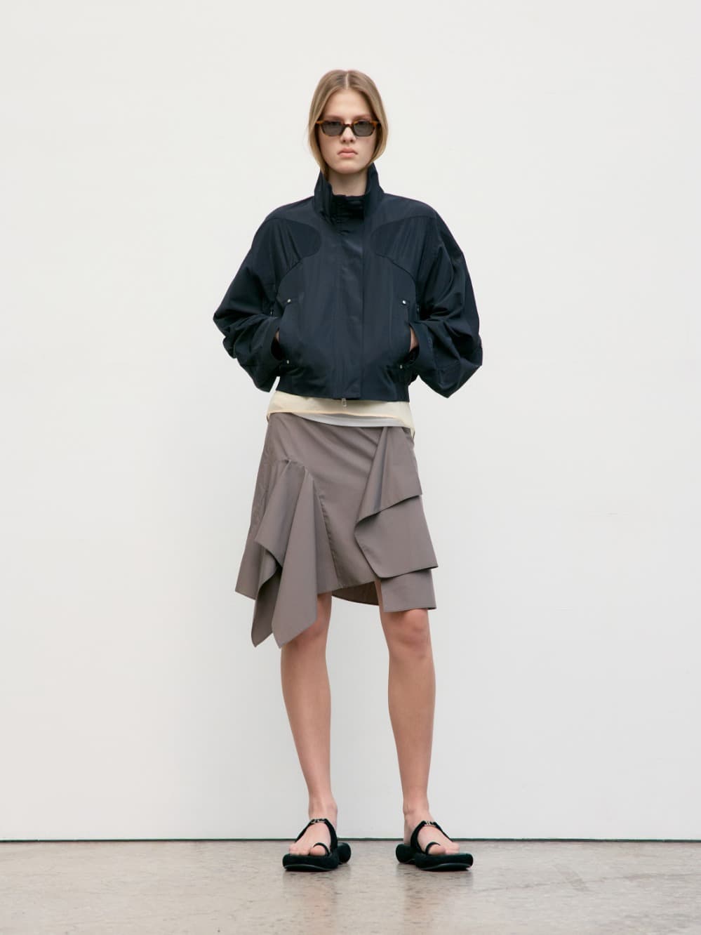 Unbalance Drape Mini Skirt_Khaki Beige