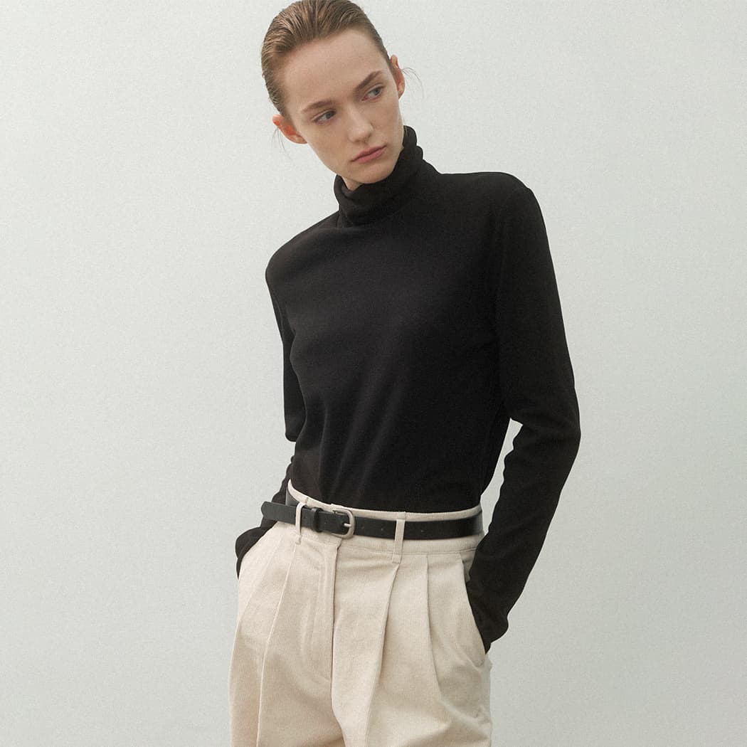 (Z-T-6928)ESSENTIAL WARM HIGH NECK TEE