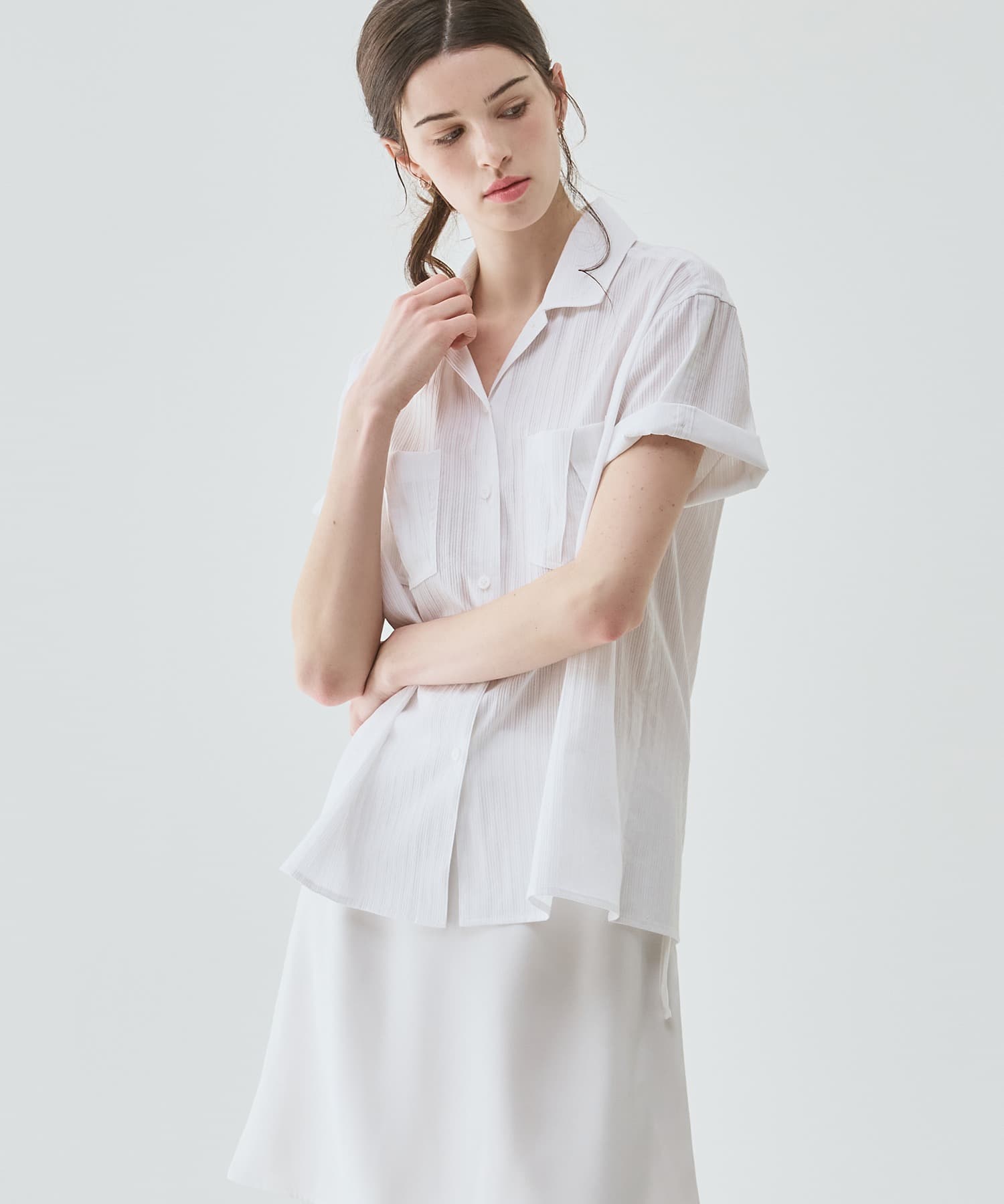 스트라이프 스탠다드 오픈 카라 반팔 셔츠 [WHITE]