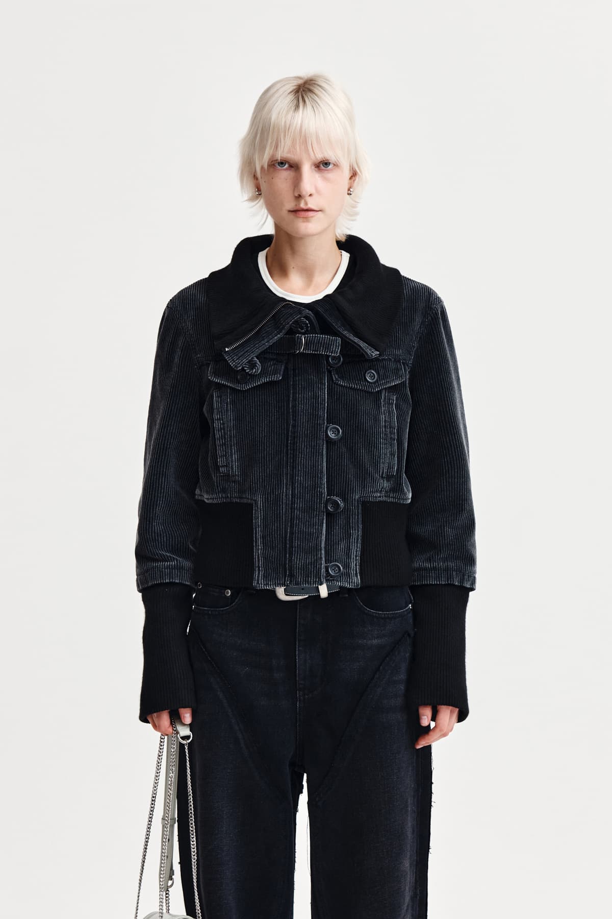 WASHED CORDUROY BOMBER JUMPER IN BLACK