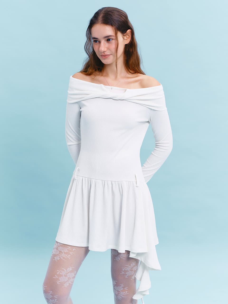 OFF SHOULDER RUFFLE DRESS (CREAM)