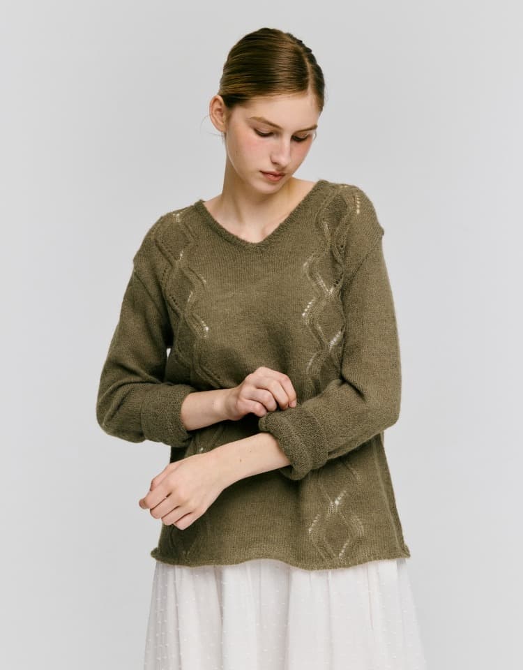 v neck skashi cable pullover - brown
